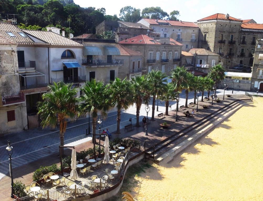 Casa Laura Beach&Town Apartments San Marco di Castellabate エクステリア 写真